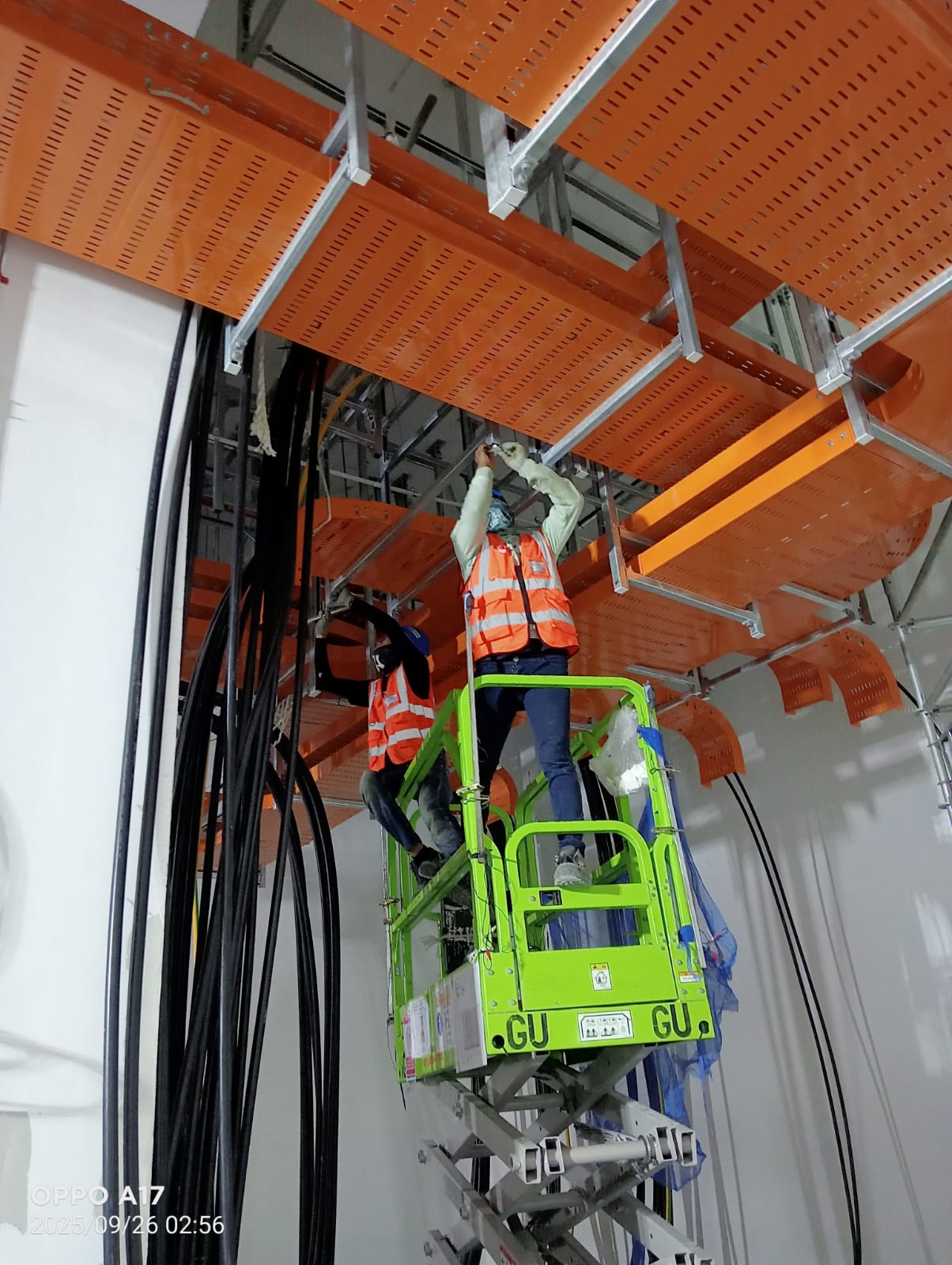 Instalasi Containment-Tray-Trunking