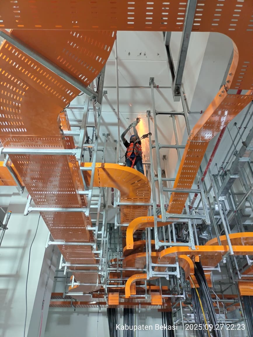 Instalasi Containment-Tray-Trunking